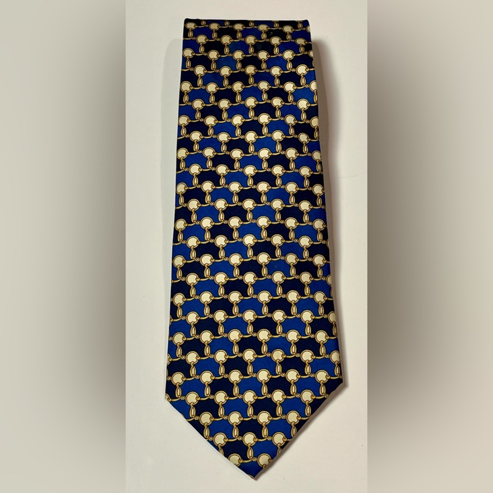 Burberrys 100% Silk Neck Tie Made by Hand in USA - Blue Gold Print